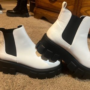 Forever 21 white boots